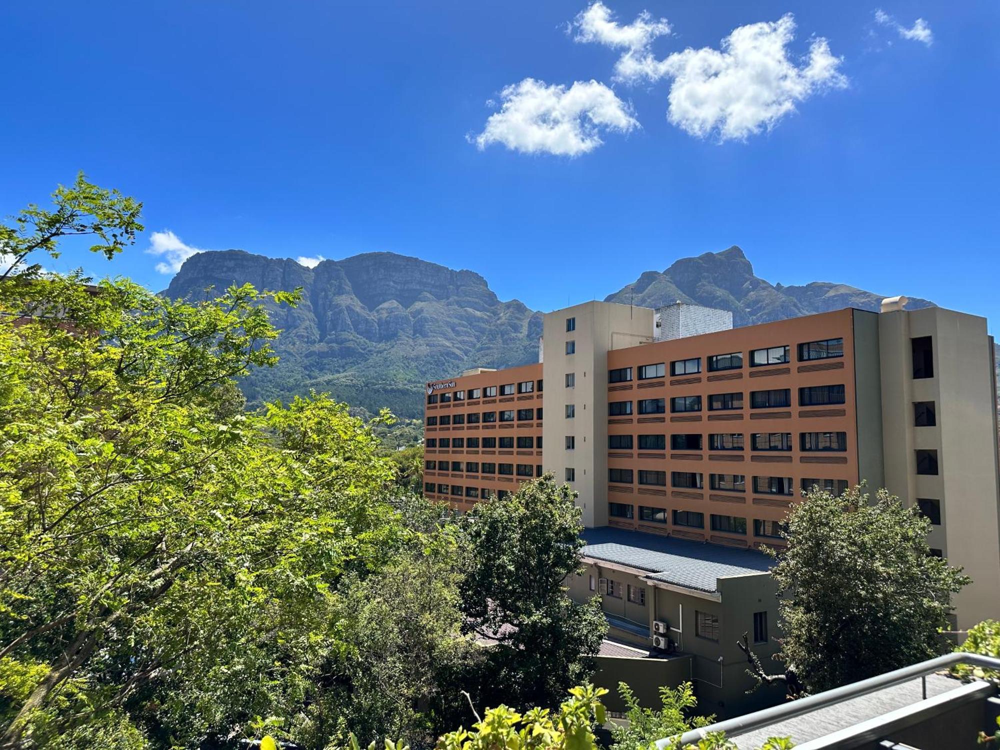 Newlands Peak Apartments Kapstaden Eksteriør billede